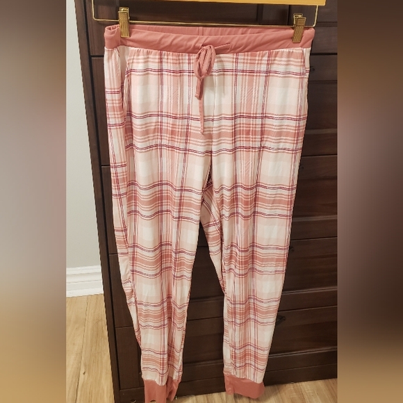 La Vie en Rose PJ Set - Picture 4 of 5